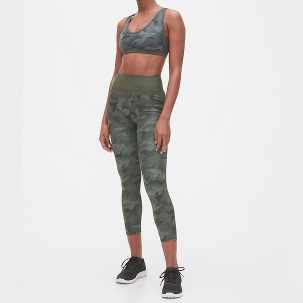 {GAP} "High Waist Sculpt Revolution" Green Camo Print Stretch Leggings Pants